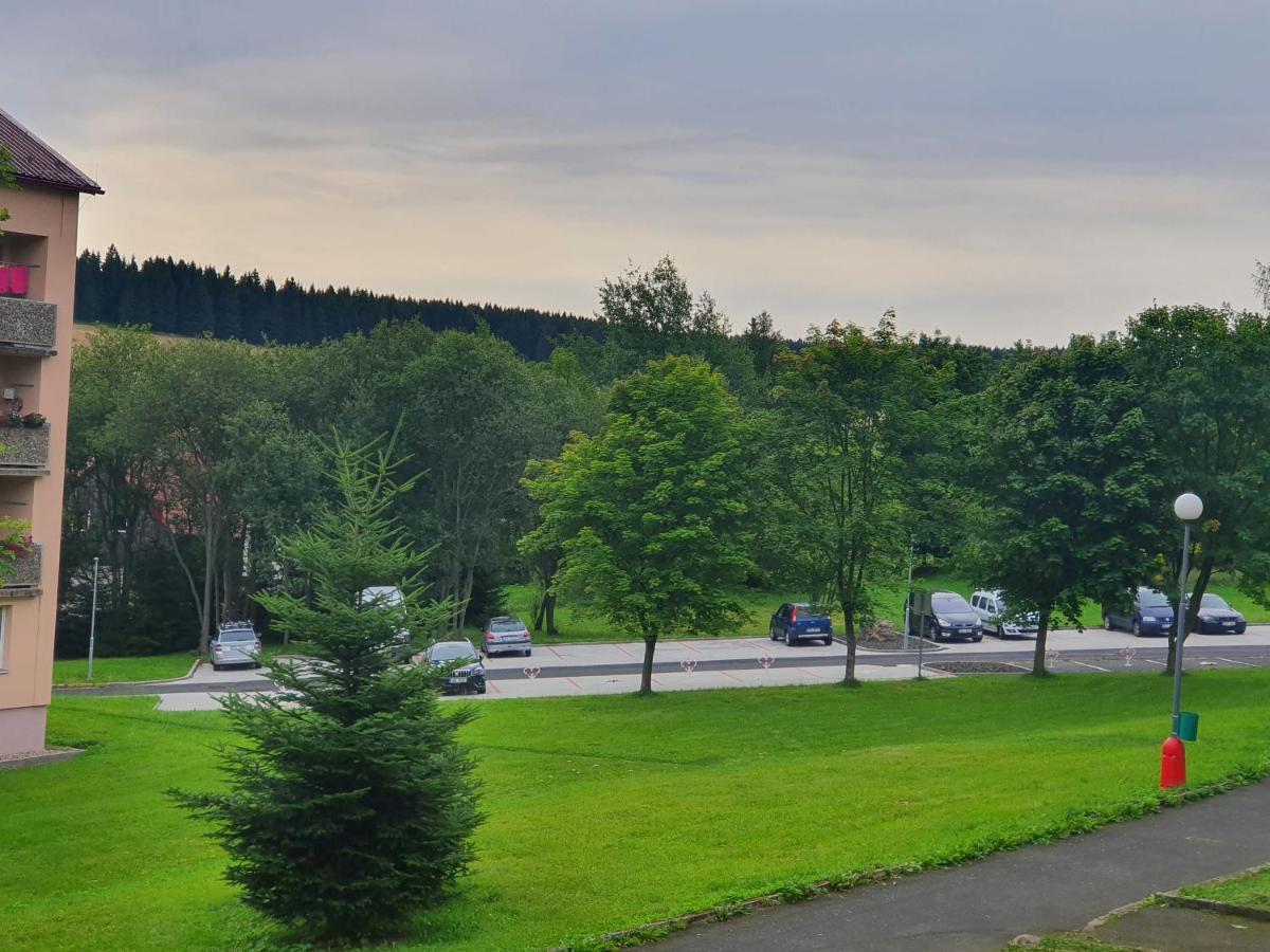 Family Apartman Kovářská 외부 사진