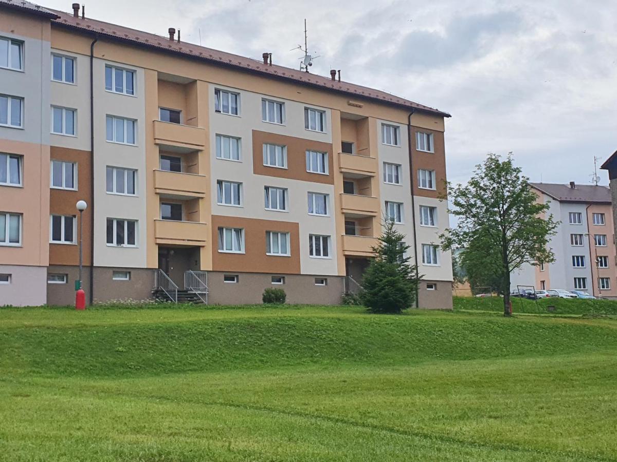 Family Apartman Kovářská 외부 사진